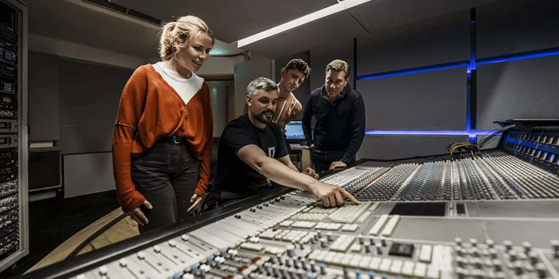 Tours at Windmill Lane